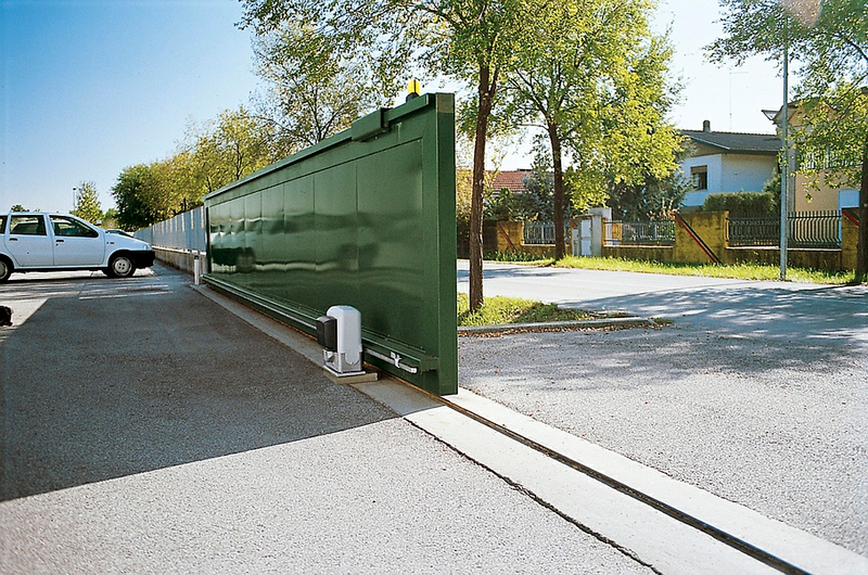 Ворота самодельные секционные