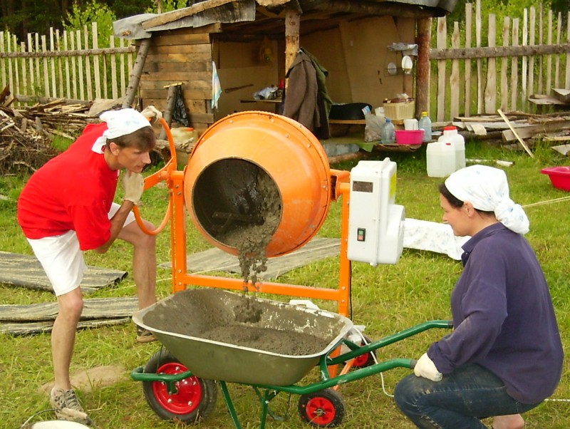 Приготовление и вымешивание бетонной смеси Приготовление и вымешивание бетонной смеси