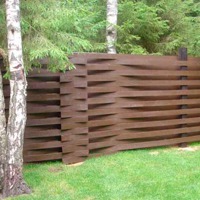 Как сделать забор плетеный из досок своими руками в коттедже или загородном доме?