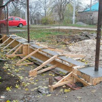 Опалубка для забора: тонкости и хитрости