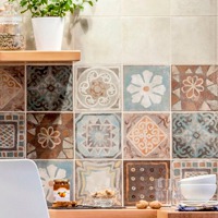 Современная технология укладки плитки на стену 