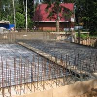 Как правильно армировать бетонные стены цокольного этажа и как избежать ошибок