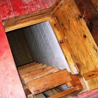 Утепление фундамента изнутри в деревянном доме