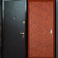 Правила обивки деревянной и металлической двери дермантином своими руками